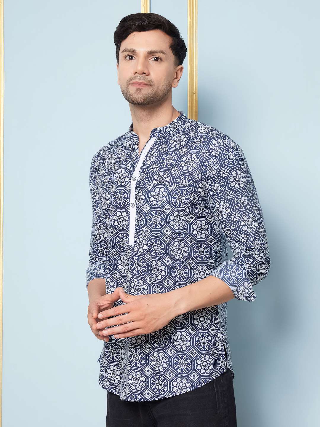 Men Blue & White Hexa Floral Printed Cotton Short Kurta