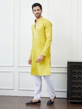 Men Mustard & Yellow Thread Work Yoke Design Cotton Kurta