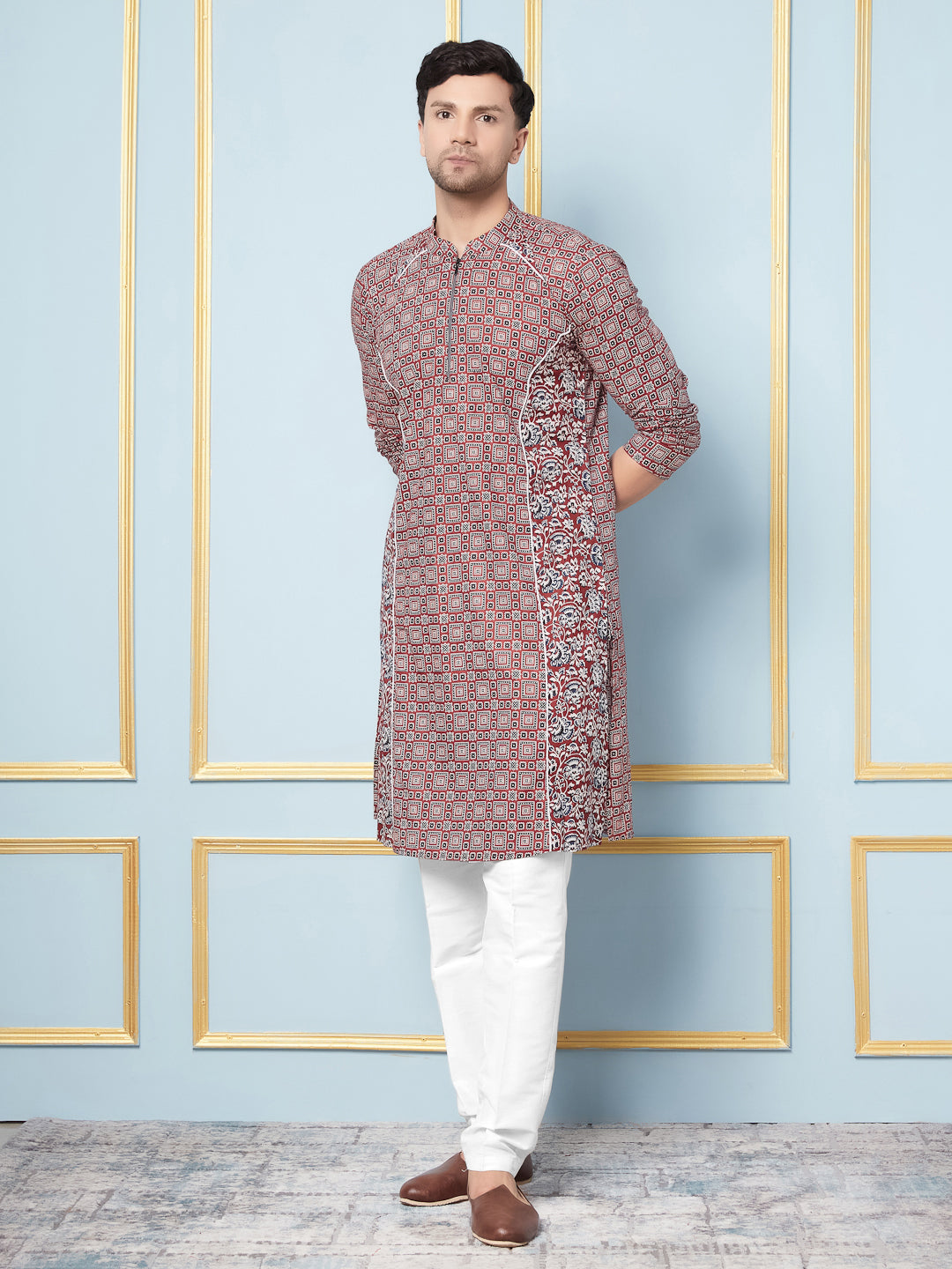 Men Maroon and Black Printed Kurta With pyjama