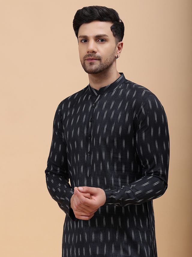 Men Black & White Pure Cotton Printed Straight Kurta With pyjama