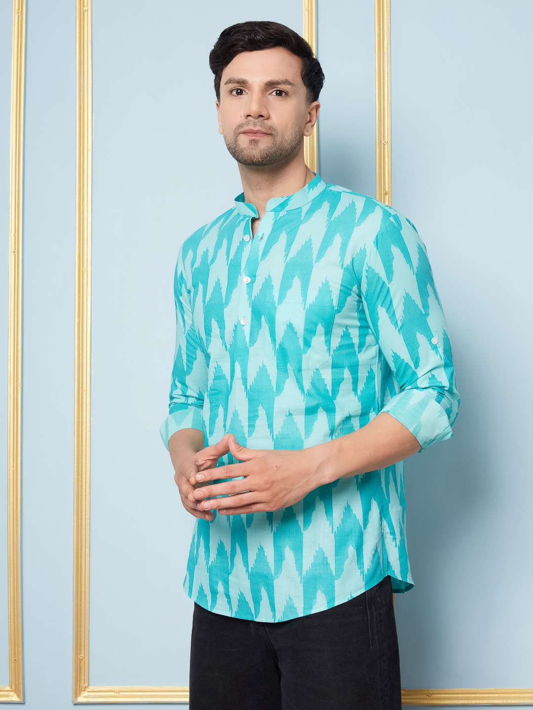 Men Aqua & White Printed Cotton Short Kurta