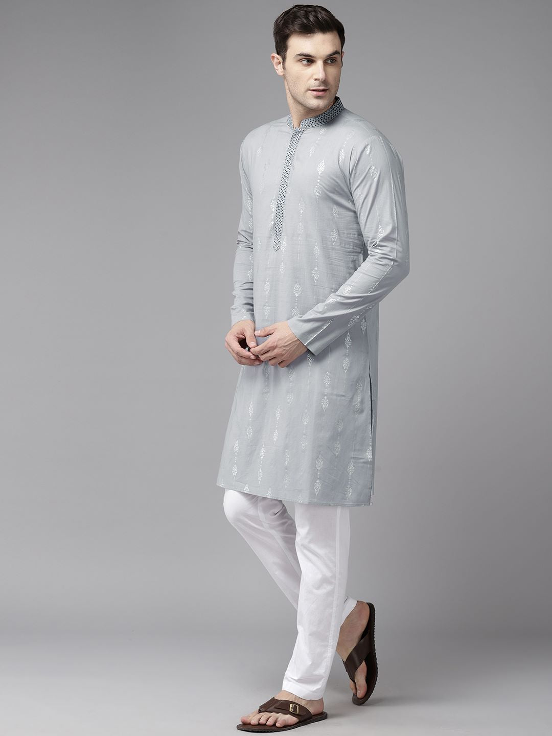 Men Grey & Blue Pure Cotton Embroidered Straight Kurta With Pajama