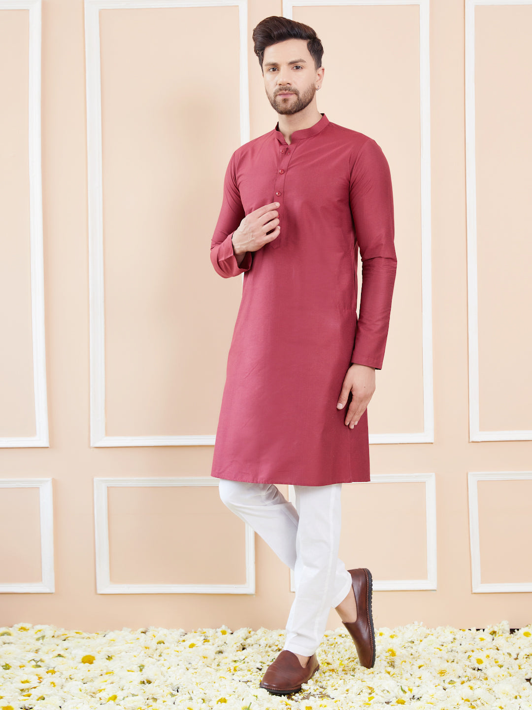 Men Burgundy Cotton Solid Straight Kurta With Pyjama