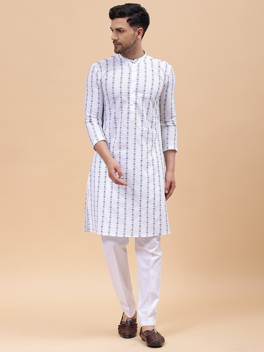 Men White & Blue Pure Cotton Embroidered Straight Kurta