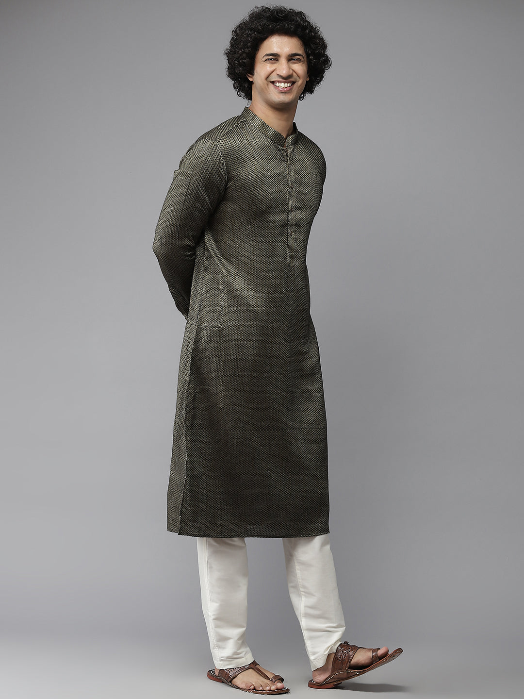 Men Green & Gold-Toned Woven Design Kurta