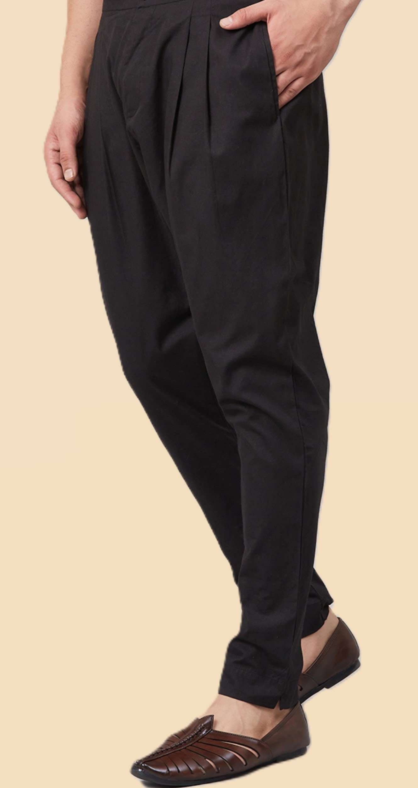 Men Black Solid Trouser Style Pant