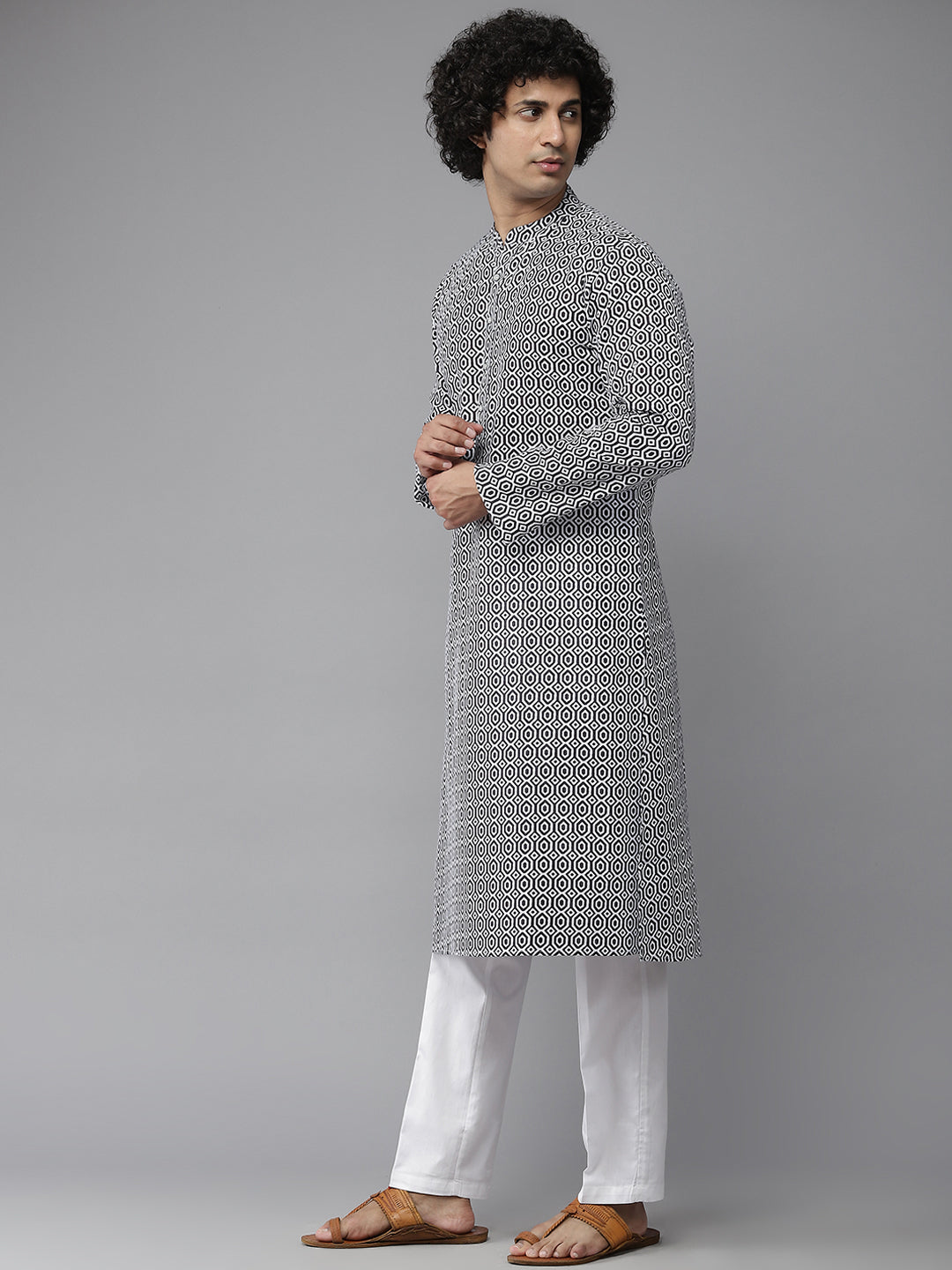 Men Navy Blue-Coloured & White Printed Pure Cotton Straight Kurta