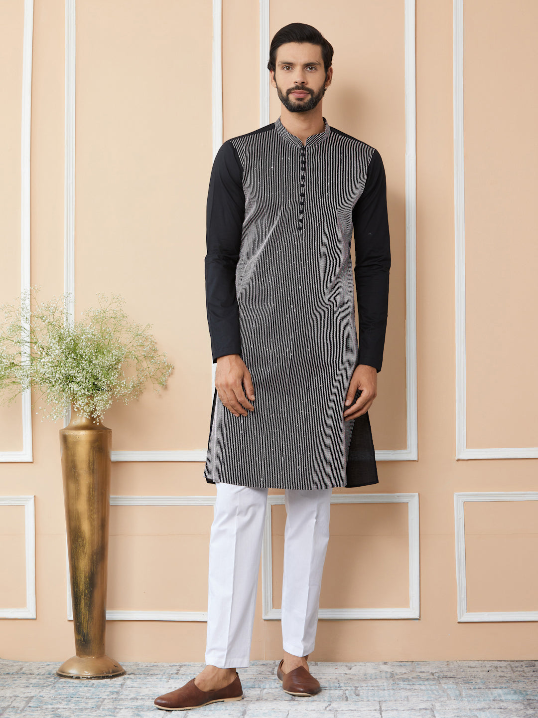 Black Thread & Sequins Worked Pure Cotton Straight Kurta with Pyjama