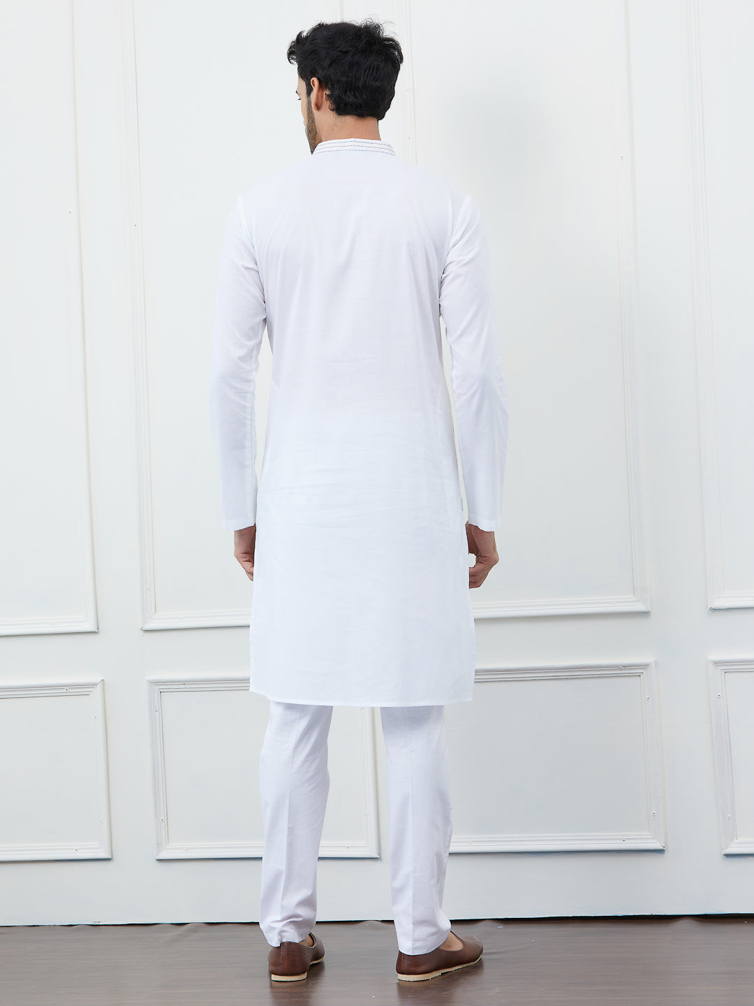 Men White Cotton Blue Thread Work & Sequinses Kurta With Pyjama