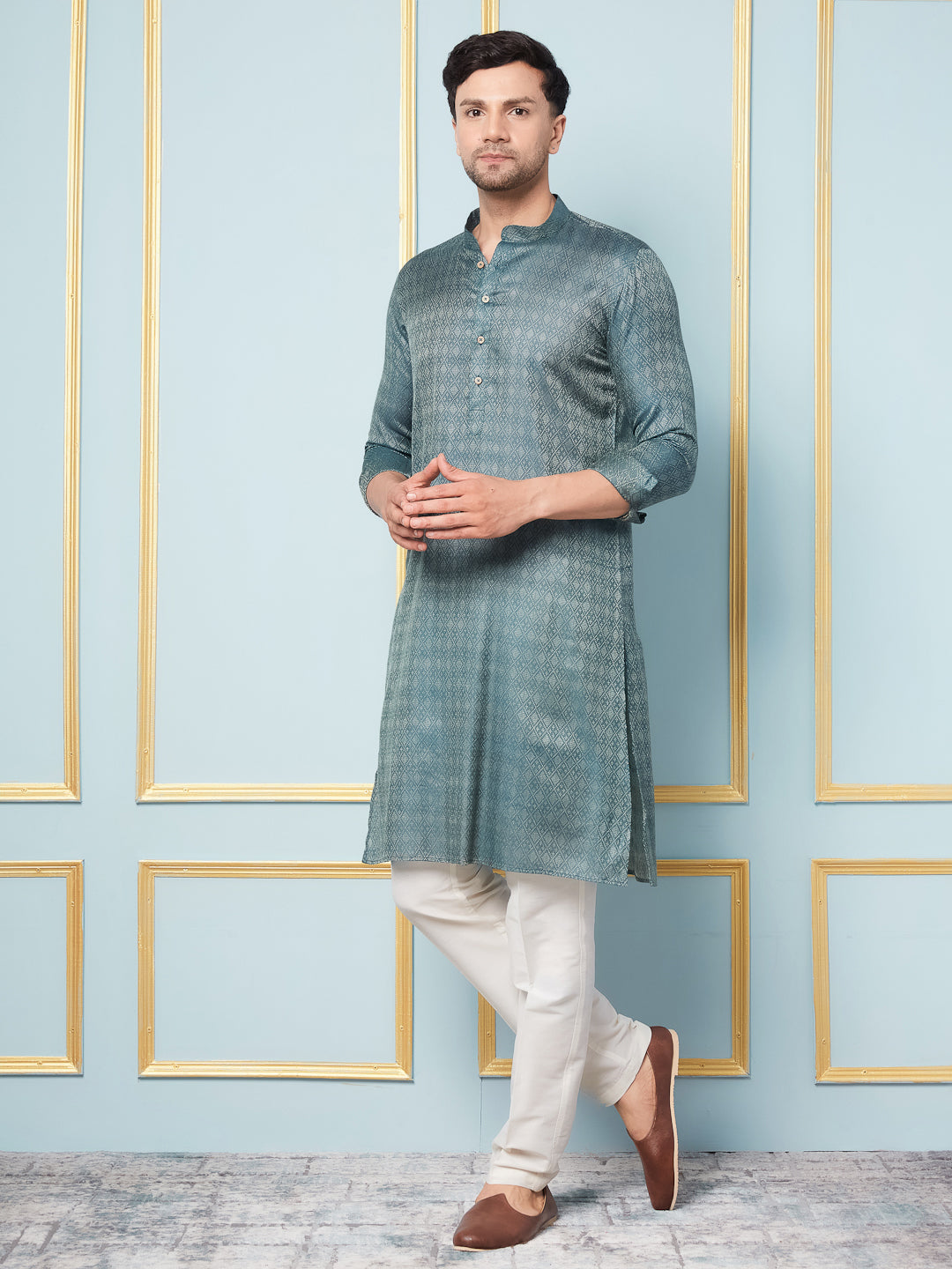 Men Green & Gold Woven Design Thread Work Kurta With pyjama