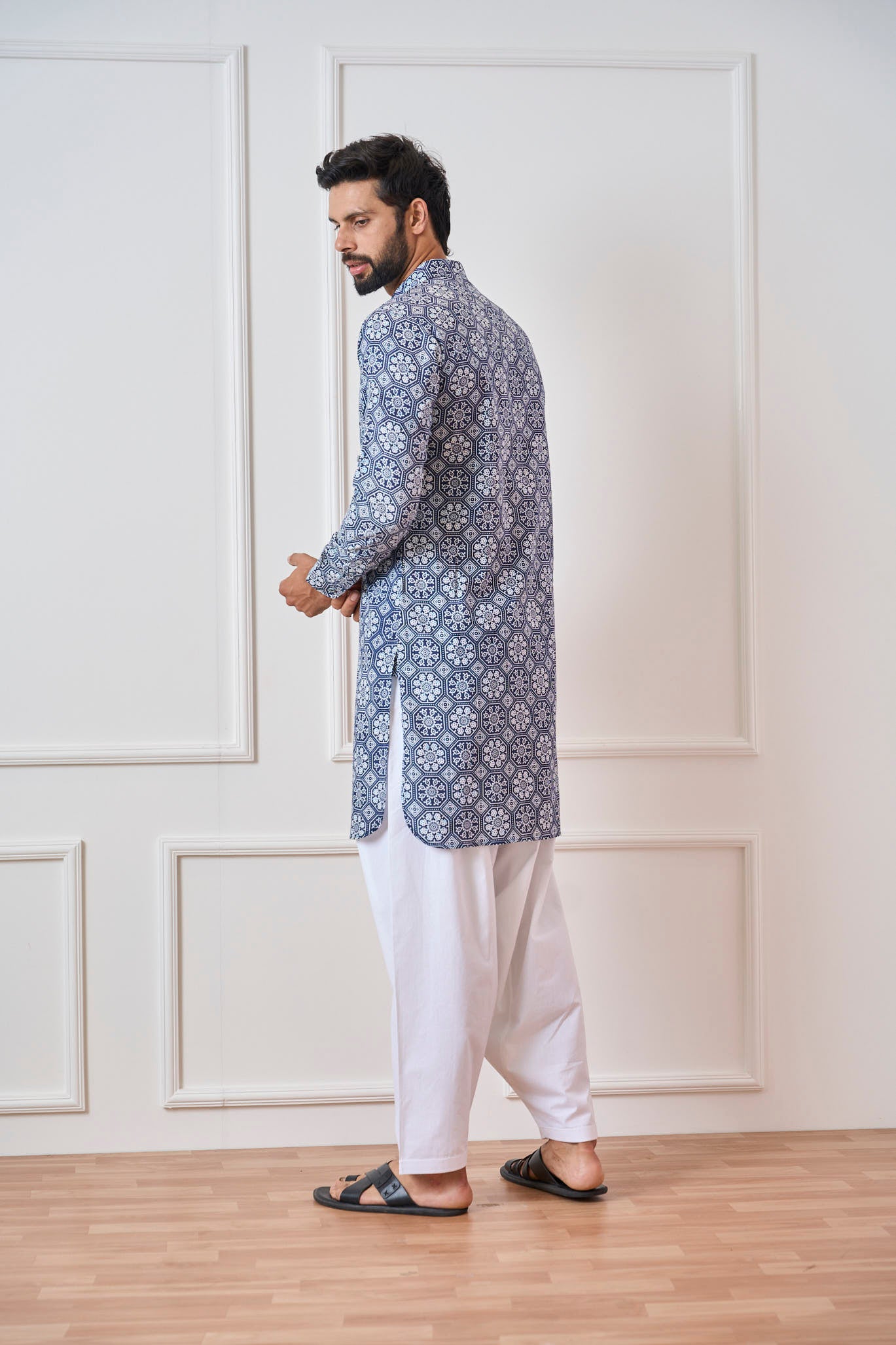 Men Indigo Hexagonal Pure Cotton Pathani Kurta