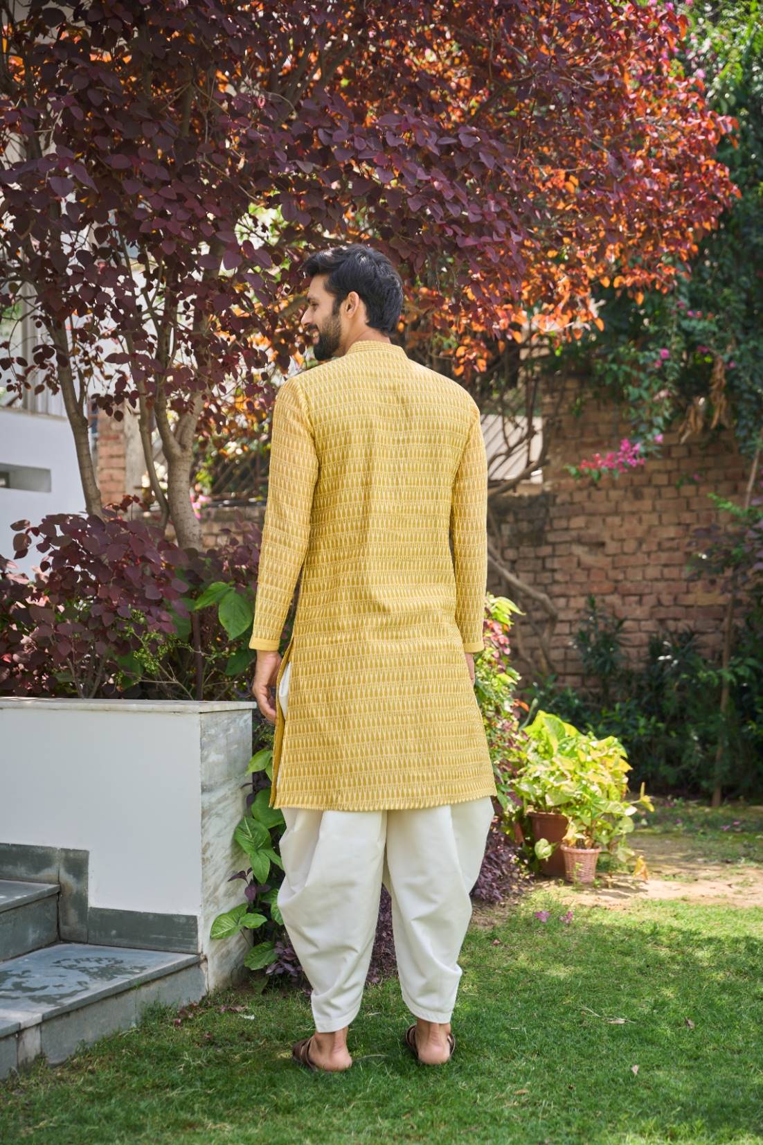 Men Mustard and White Printed Thread Work Kurta With Patiala Salwar