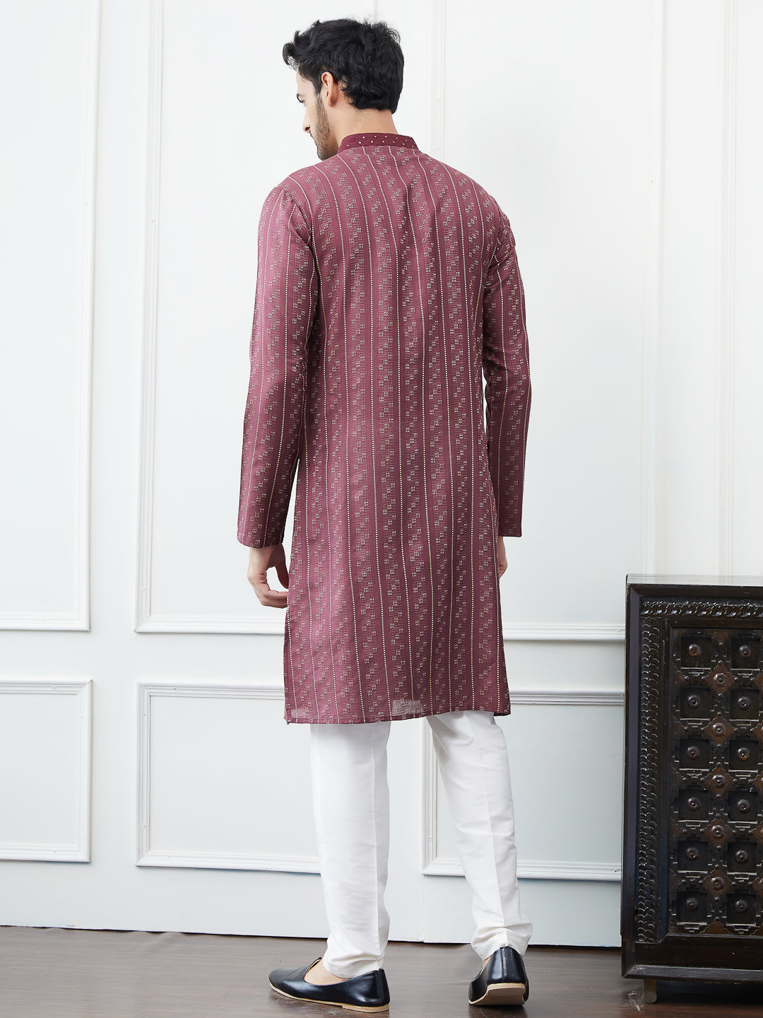 Riwaat.com Men Maroon & Gold Thread Work Embroidery Cotton Silk Kurta Riwaat Embroidered