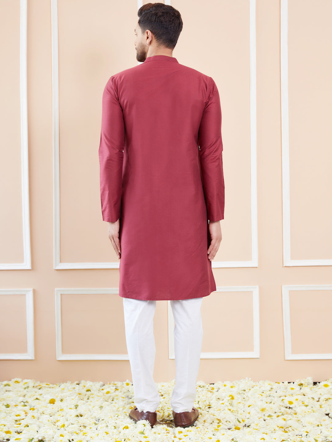 Men Burgundy Cotton Solid Straight Kurta With Pyjama