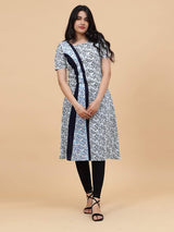 Women White with Navy Blue Printed Cotton Kurti