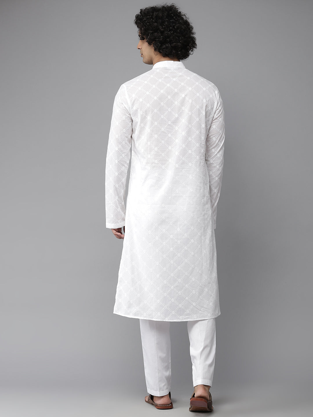 Men White Regal Patterned Chikankari Embroidered Straight Kurta