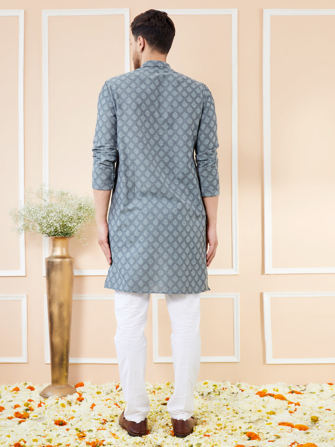 Grey Ethnic Motifs Silk Jacquard Woven Design Straight Kurta with Pyjama
