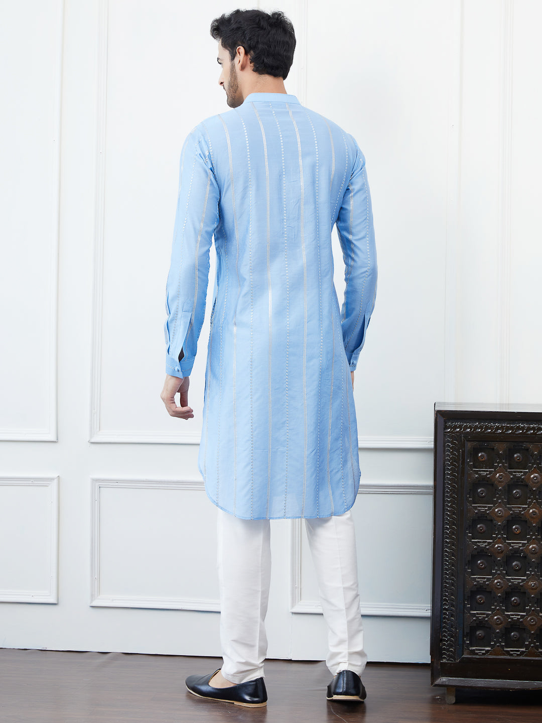 Men Turquoise Blue Sequince Cotton Kurta