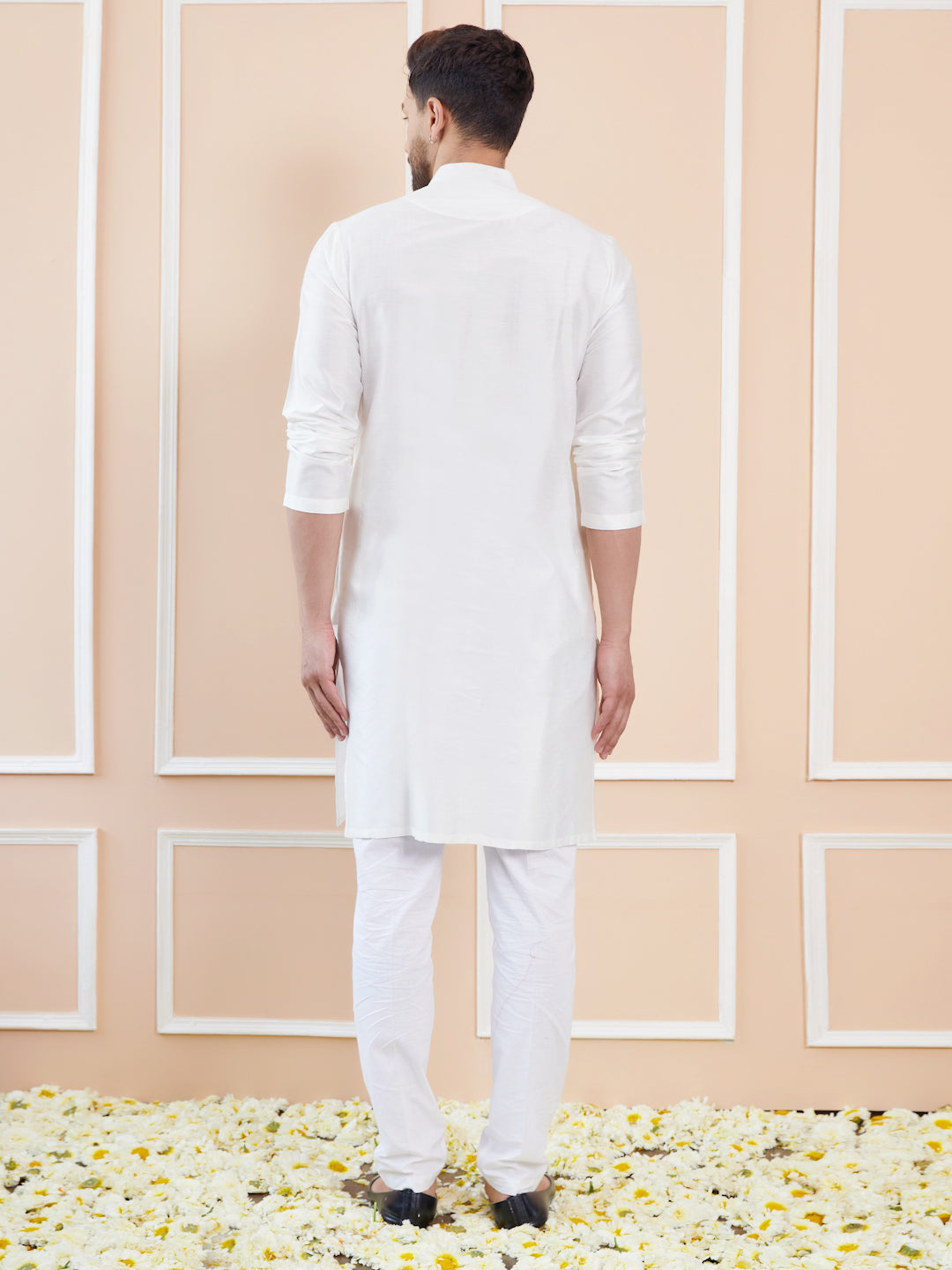 Off White Cotton Solid Straight Kurta with Pintuck Yoke Neck