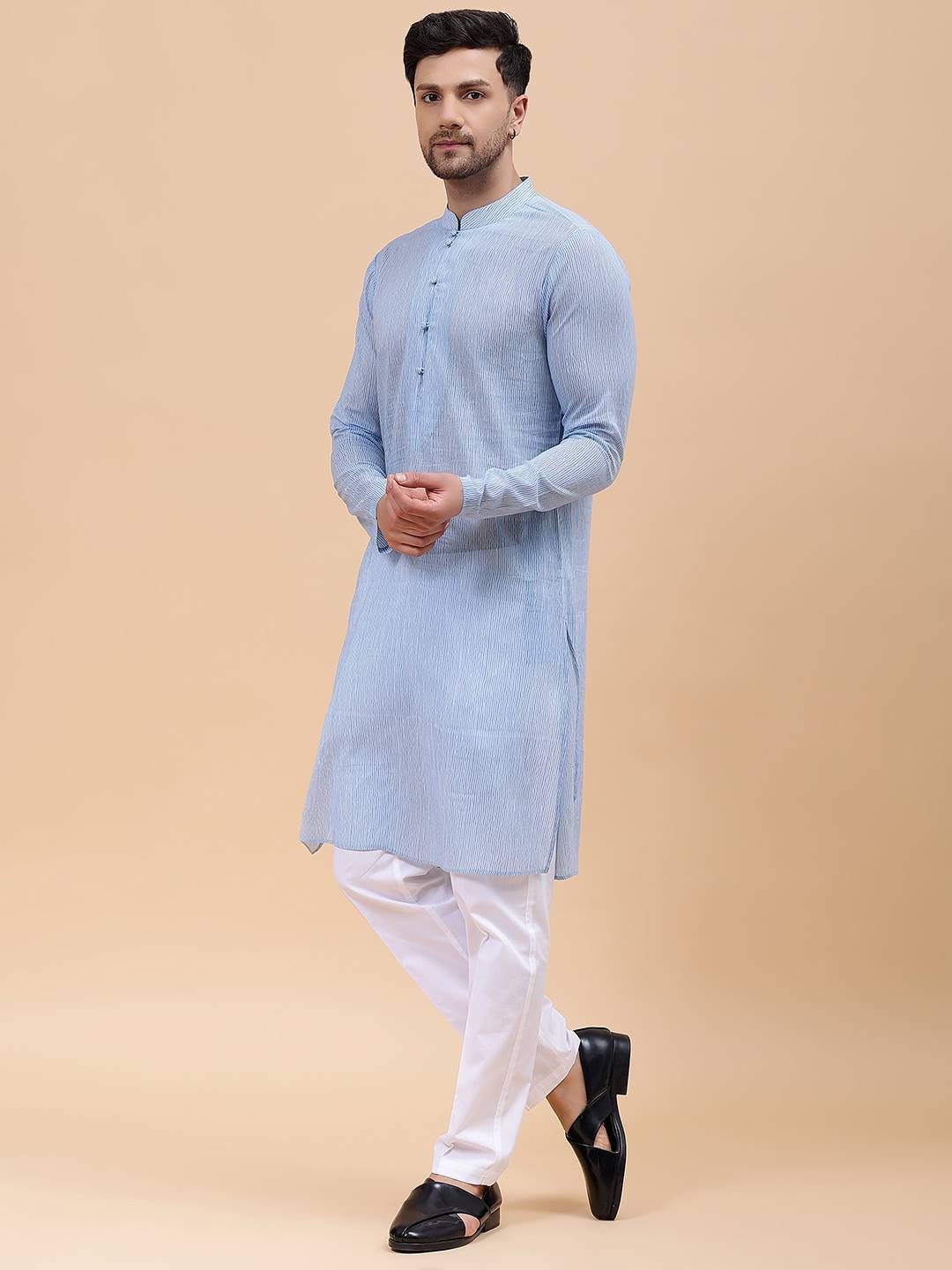 Men Sky Blue & White Pure Cotton Embroidered Straight Kurta With Pajama