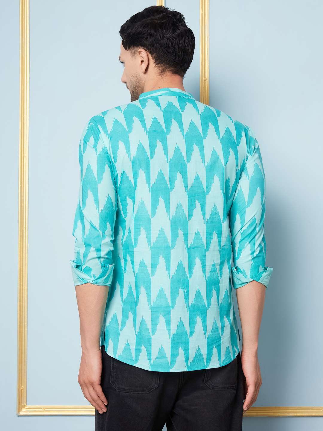 Men Aqua & White Printed Cotton Short Kurta