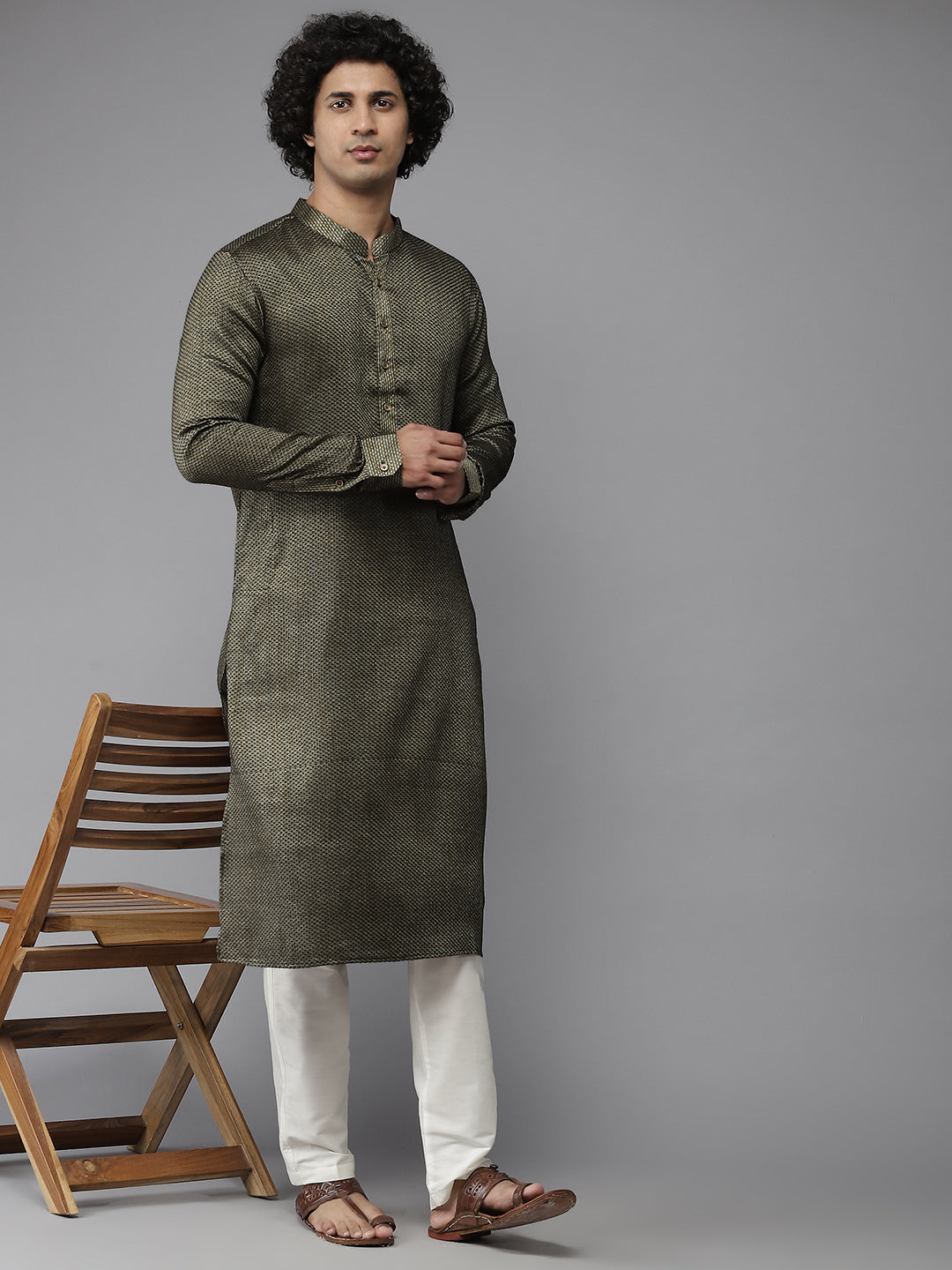 Men Metallic Gold with Black Patterns Woven Design Kurta With Pajama