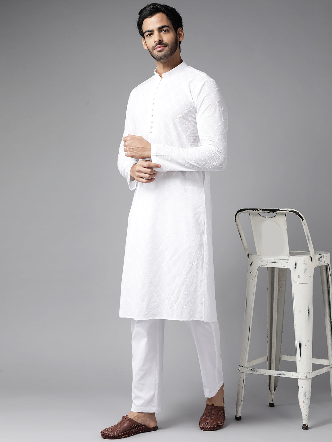 Men White Ivory Impressions Chikankari Embroidered Straight Kurta