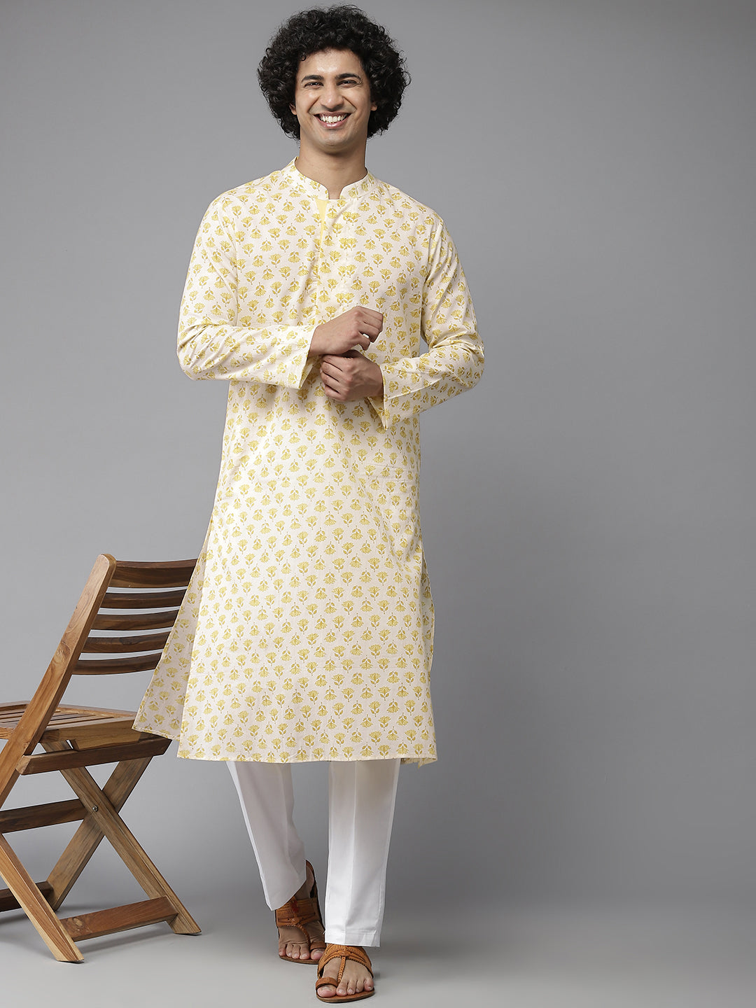 Men Yellow & White Floral Printed Kurta