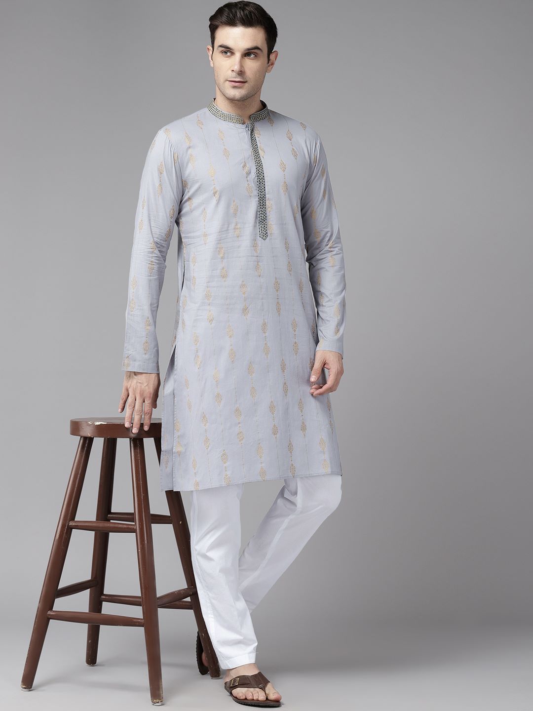 Men Grey & Gold Pure Cotton Embroidered Straight Kurta With Pajama