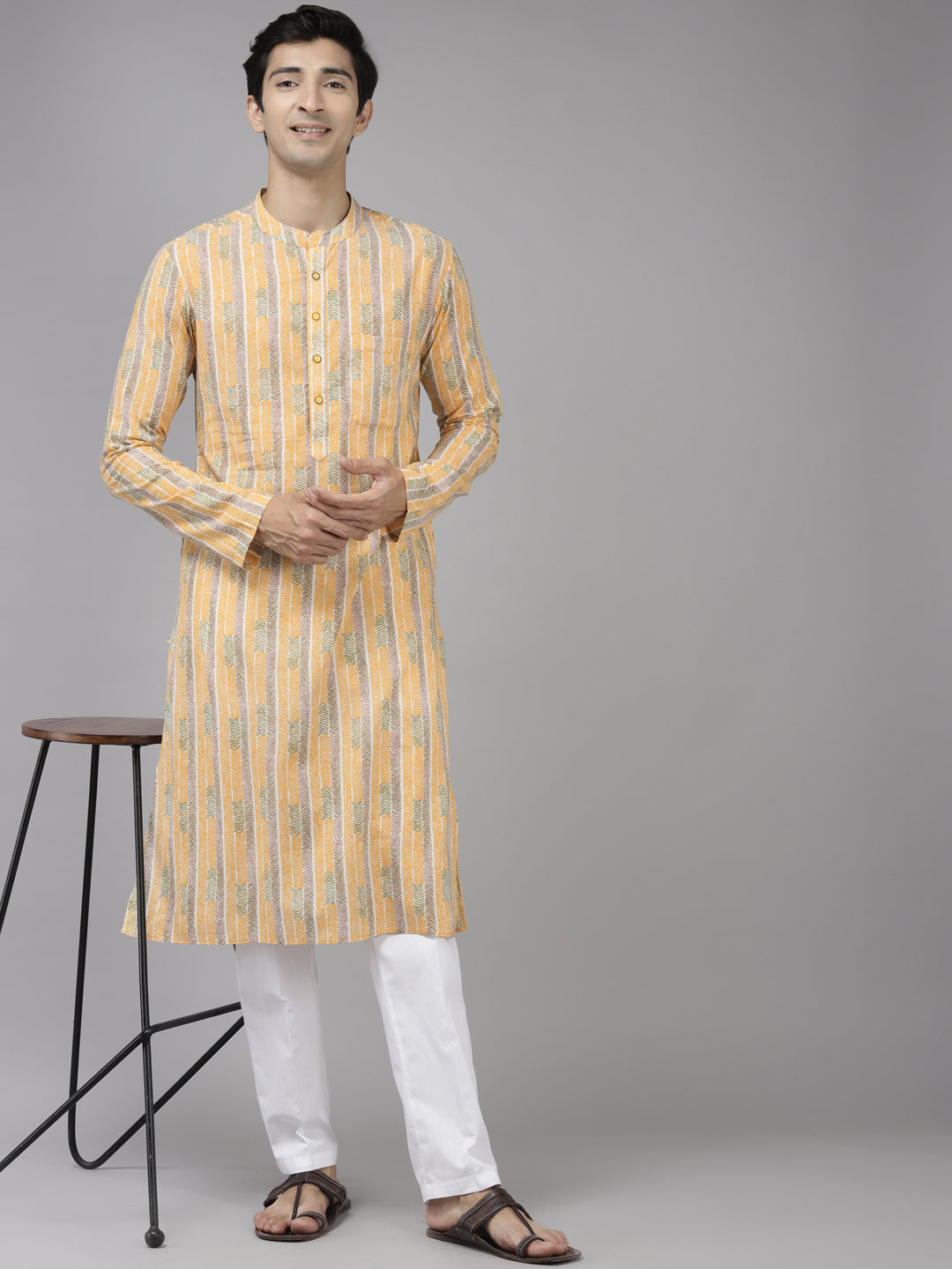 Men Yellow Self Printed Pure Cotton Straight Kurta