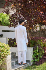 Men White Celestial Wave Chikankari Embroidered Straight Kurta