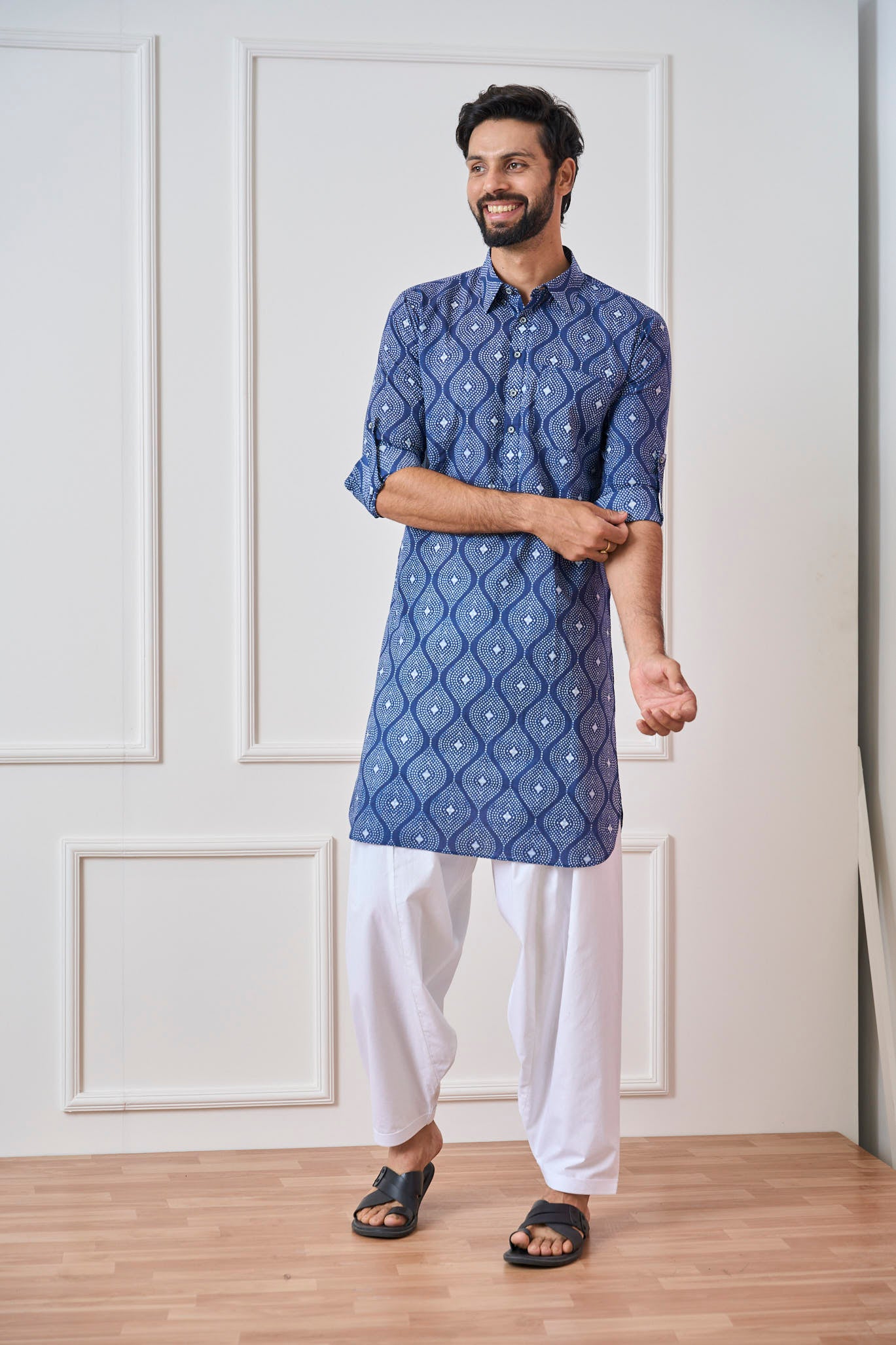 Men Navy Blue Waves Pure Cotton Pathani Kurta