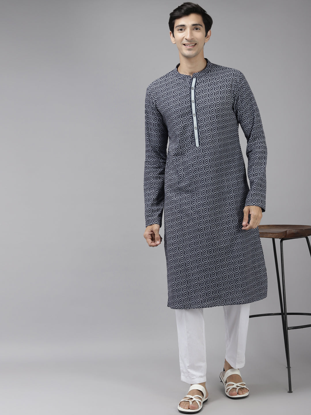 Men White & Indigo Printed Thread Work Kurta With Pajama