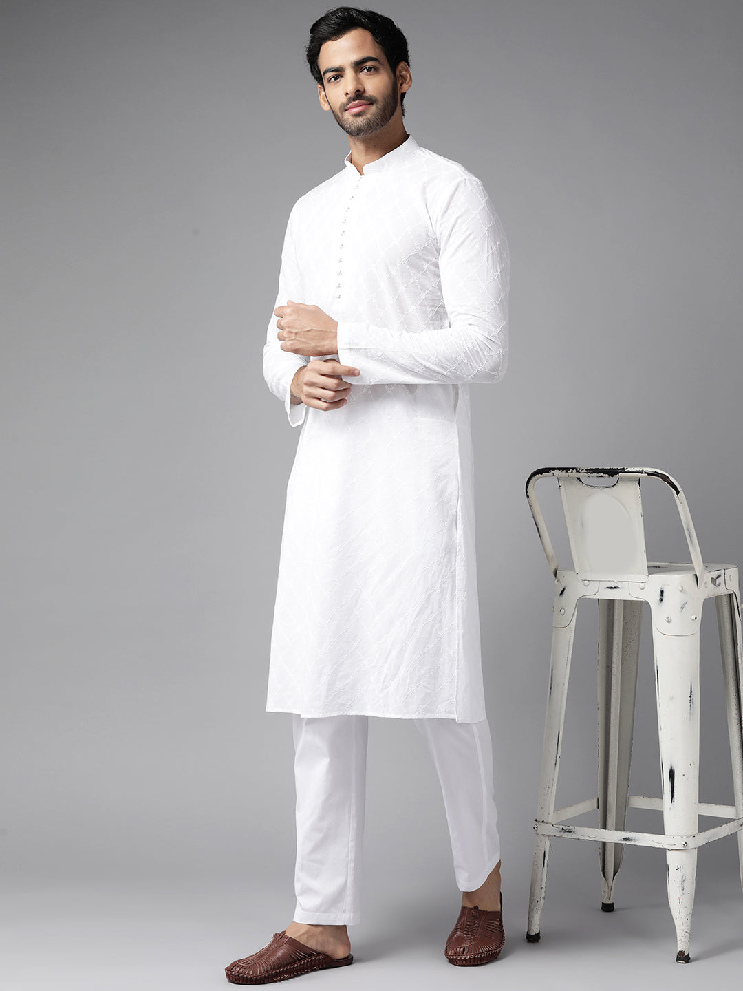 Men Pristine White Chikankari Embroidered Straight Kurta With Pajama