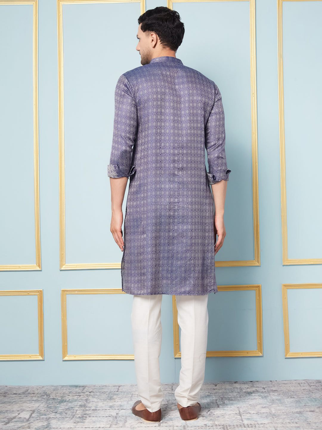 Men Navy Blue & Gold Woven Design Thread Work Kurta With Pajama