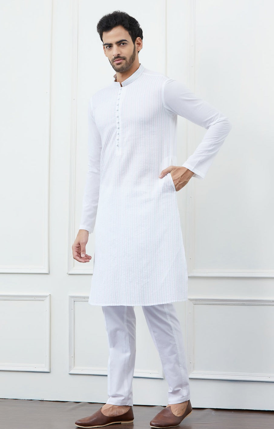 Men White Multicolor Thread Work Cotton Kurta