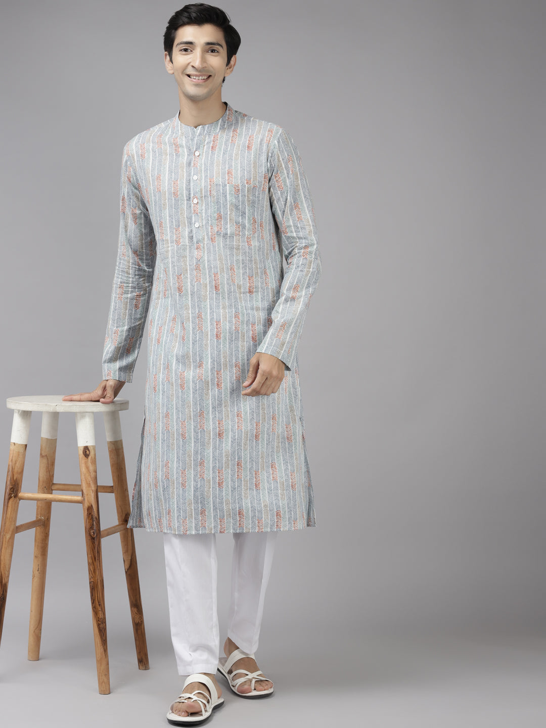 Men Multi Printed Pure Cotton Straight Kurta With Pajama