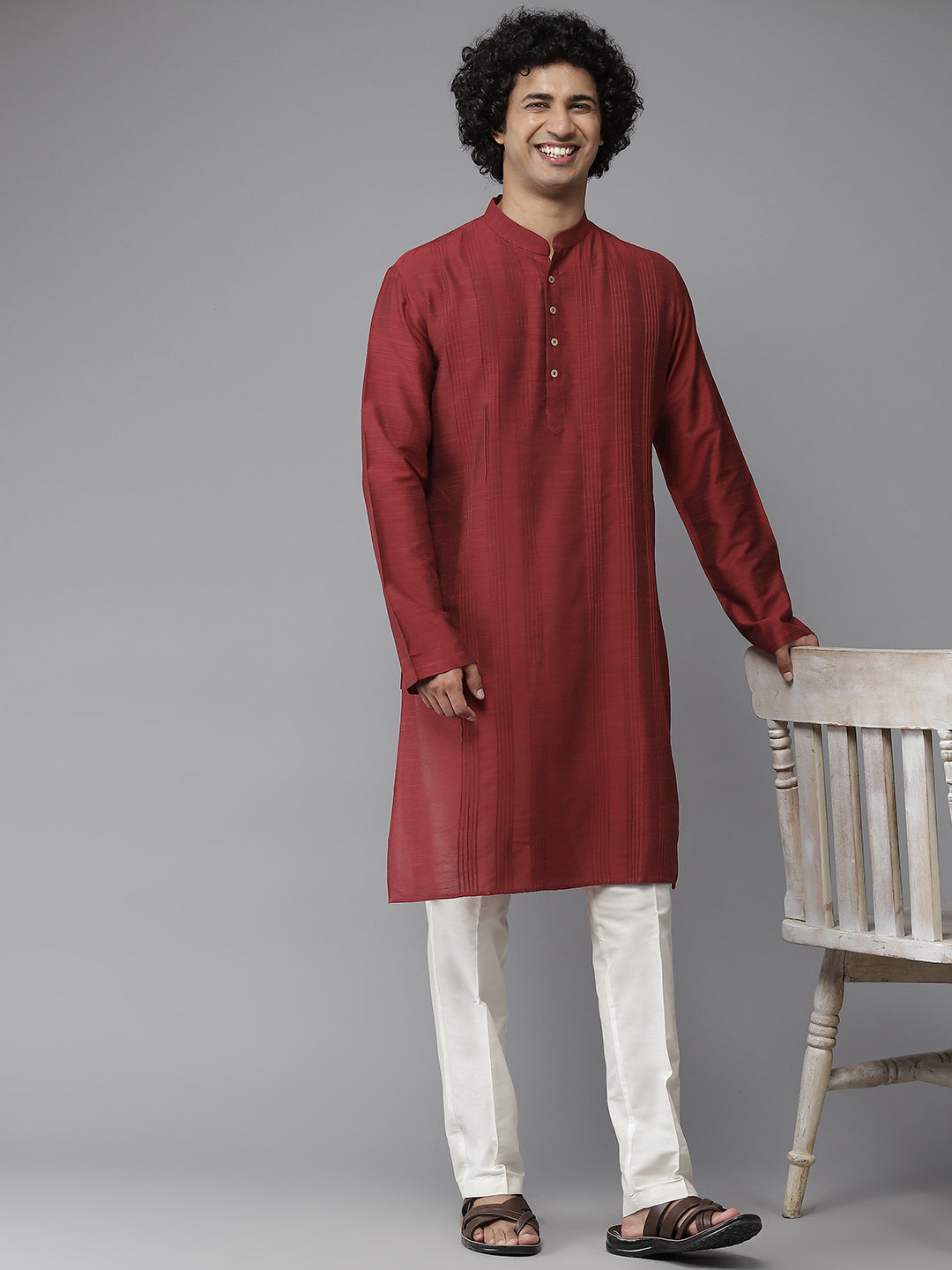 Men Red Cotton Silk Straight Kurta