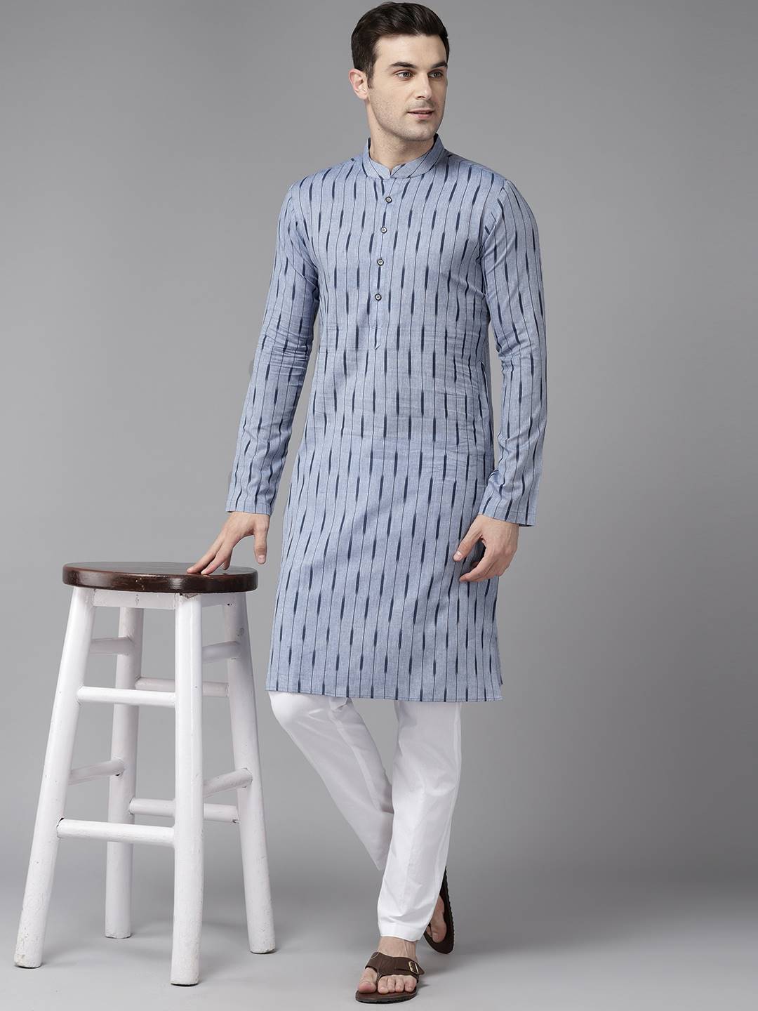 Men Blue with Dark Blue Stripes Pure Cotton Printed Straight Kurta With Pajama