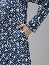 Men Straight Off White & Blue Printed Kurta With Pajama