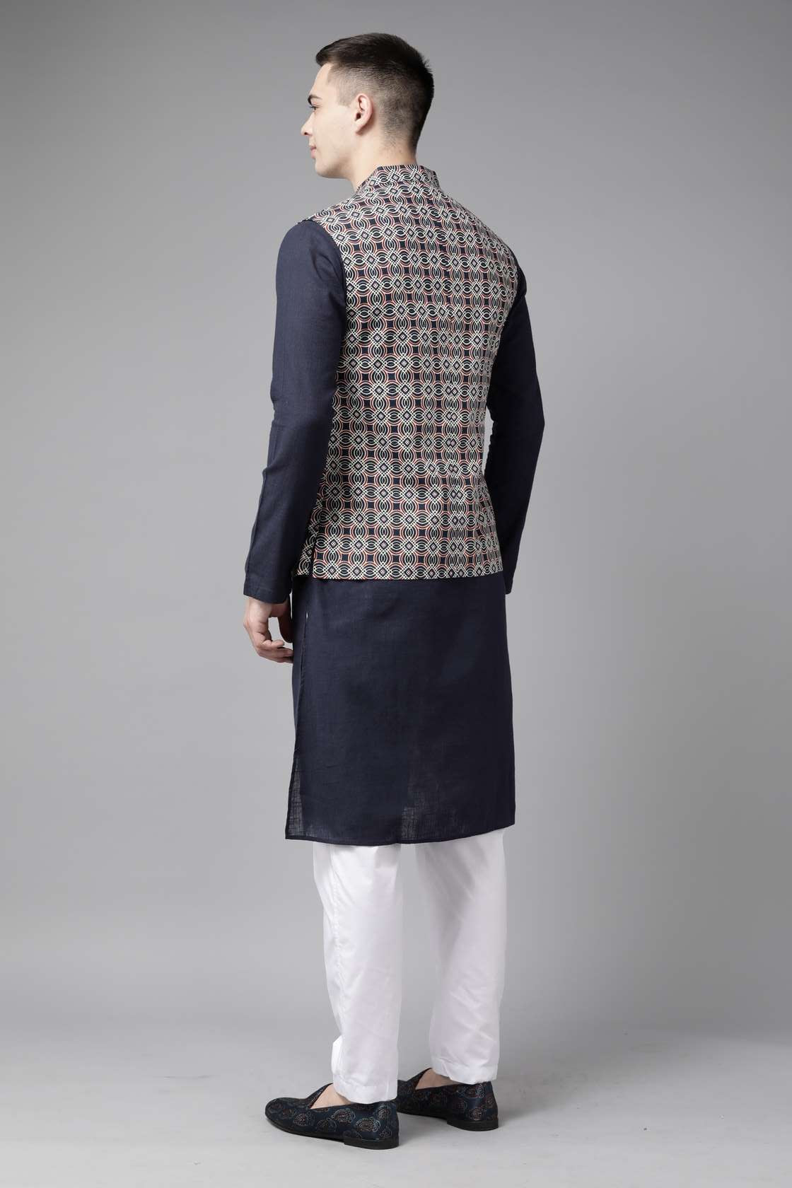 Men Blue & Maroon Printed Pure Cotton Kurta Pajama With Nehru Jacket