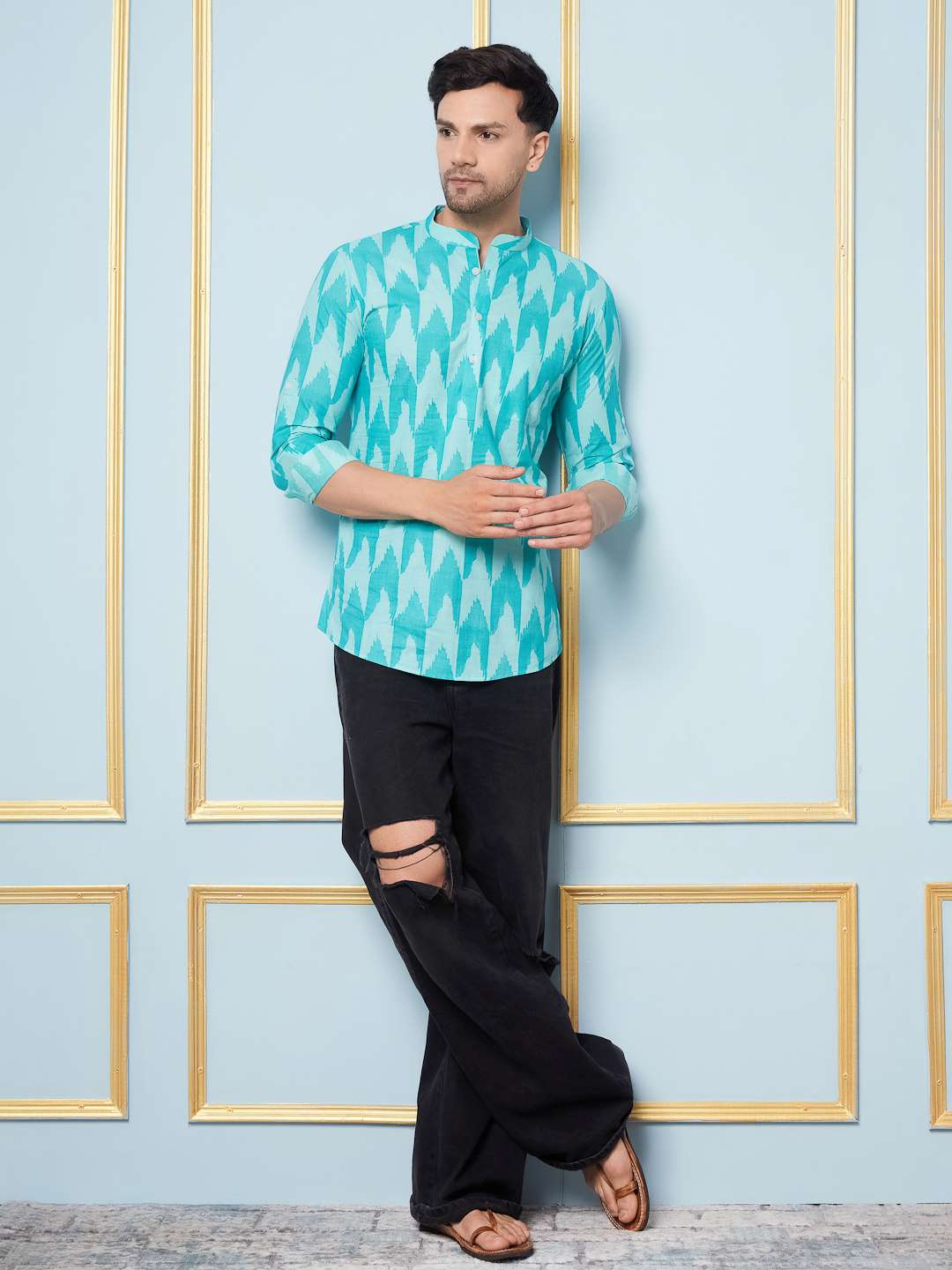 Men Aqua & White Printed Cotton Short Kurta