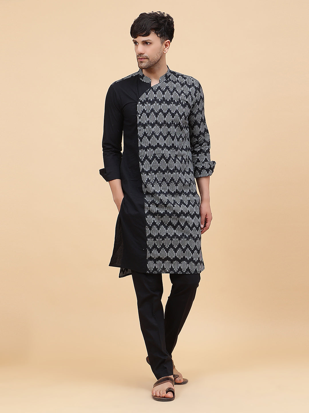 Men White And Black Ikat Printed Kurta