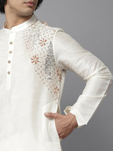 Men Off-White Cotton Silk Block Print Straight Kurta