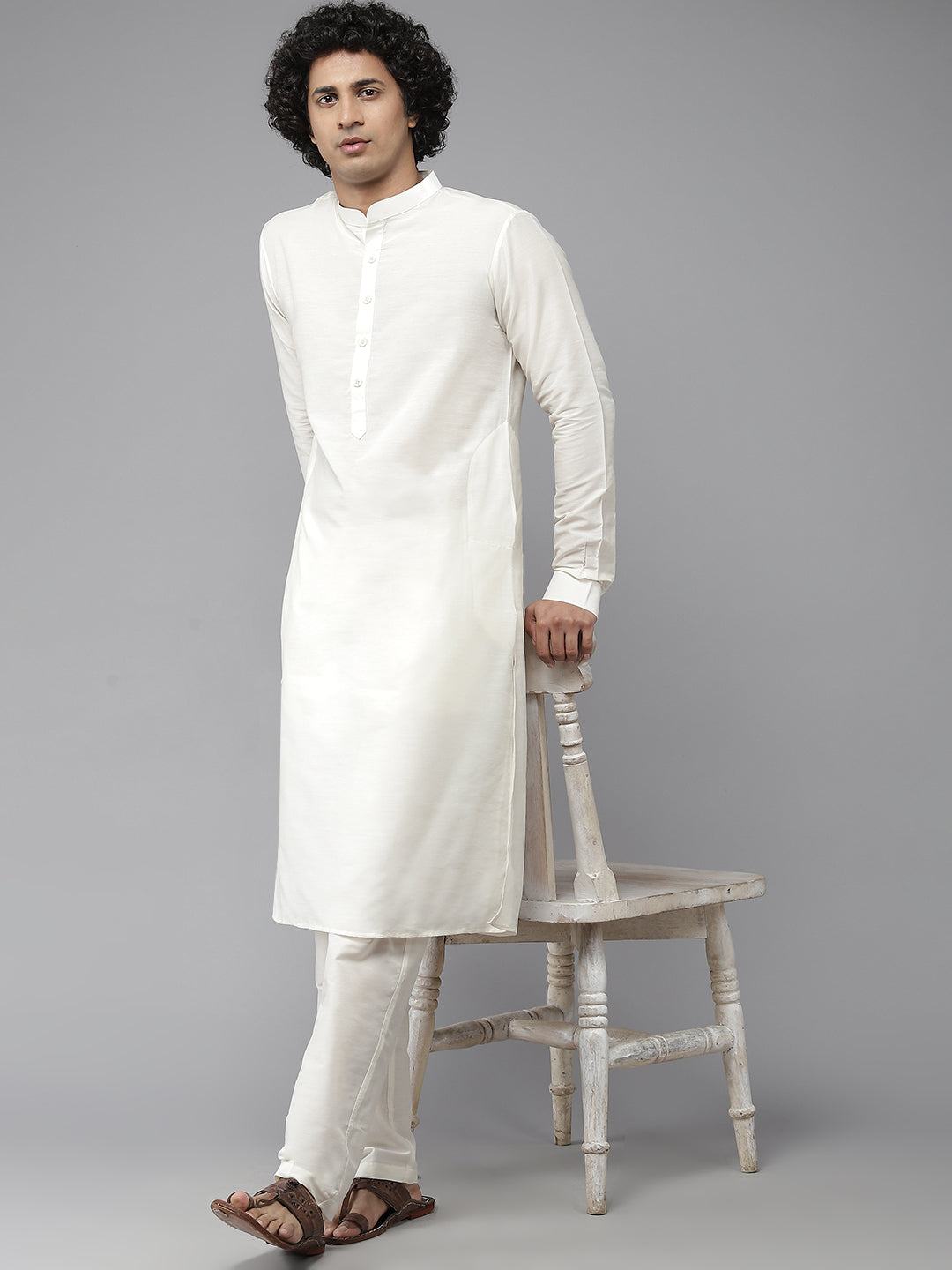 Men White Cotton Silk Straight Kurta