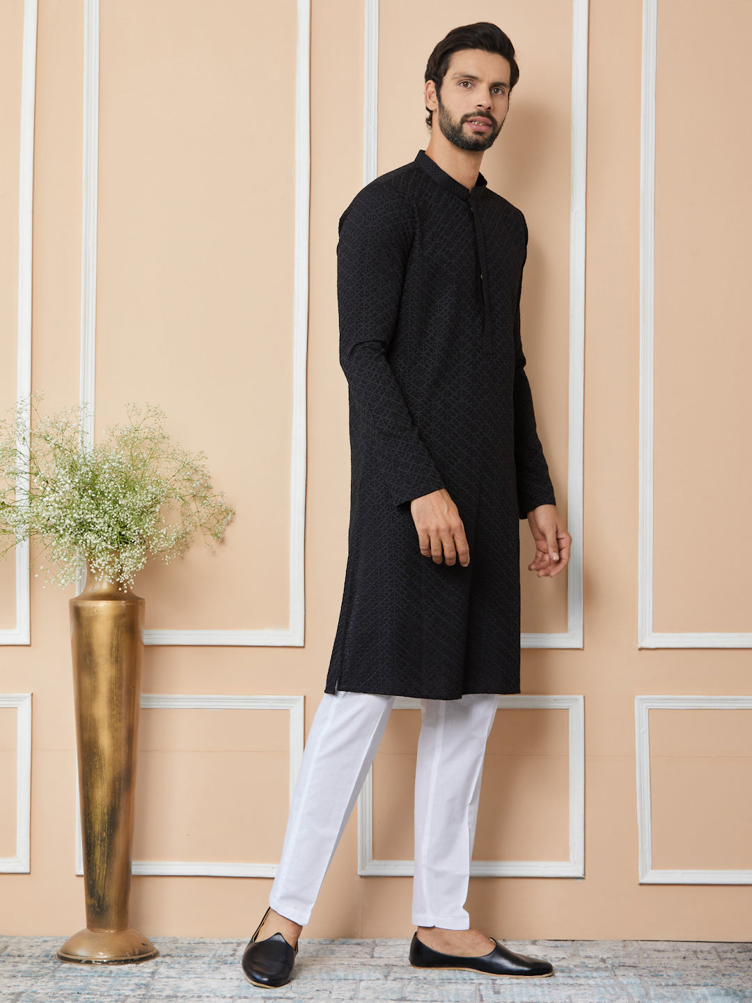 Pink Embroidered Thread Work Sequin Chanderi Silk Straight Kurta