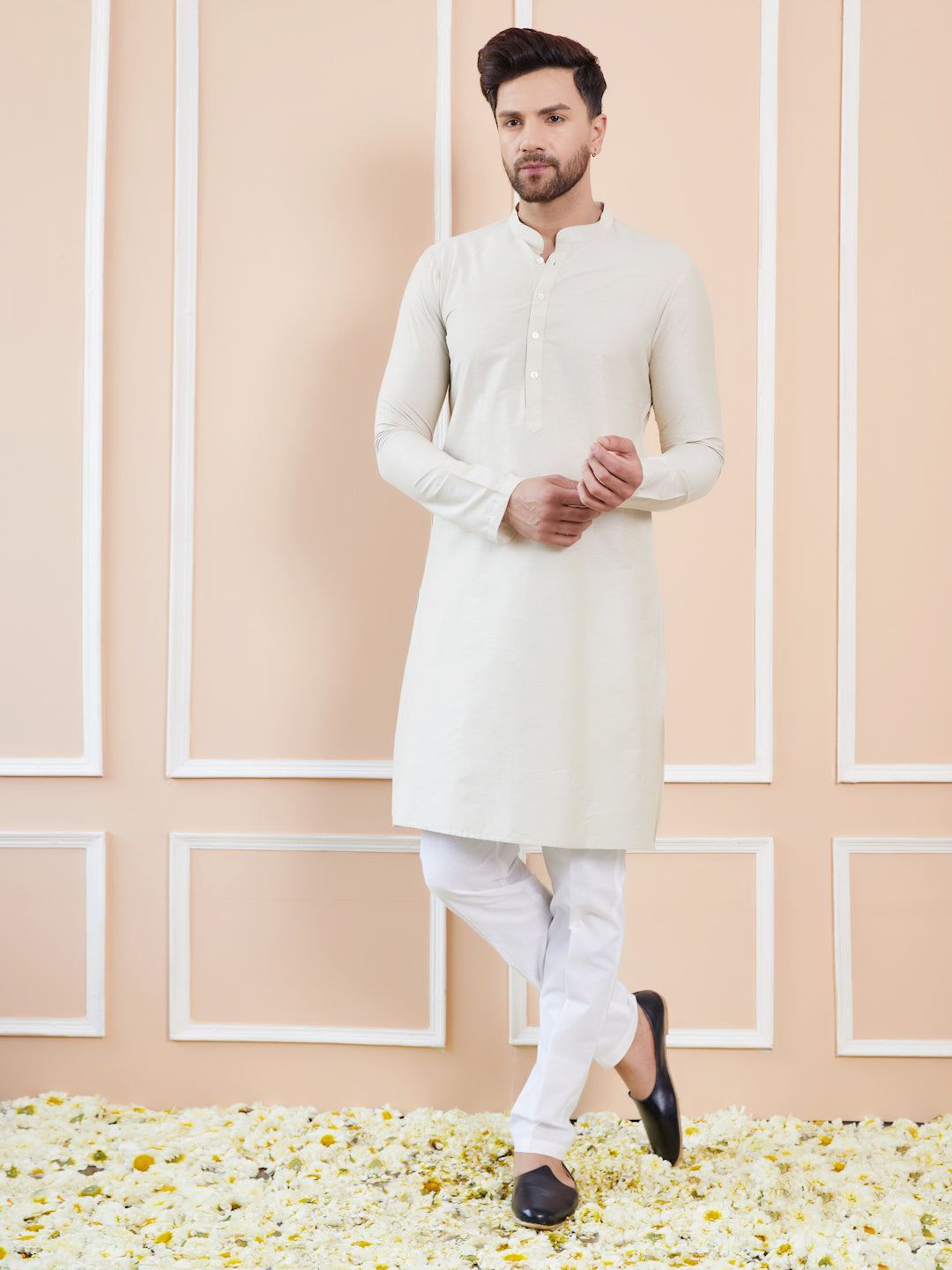 Cream Cotton Solid Straight Kurta