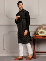 Black Embroidered Cotton Straight Kurta