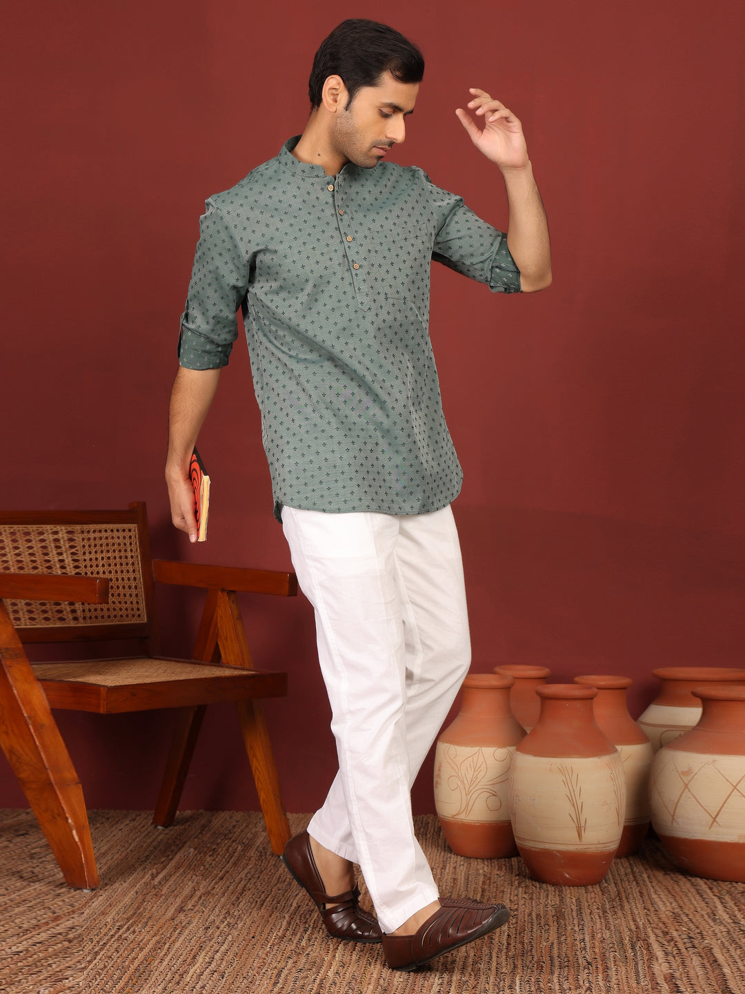 Green Self Design Cotton Short Kurta