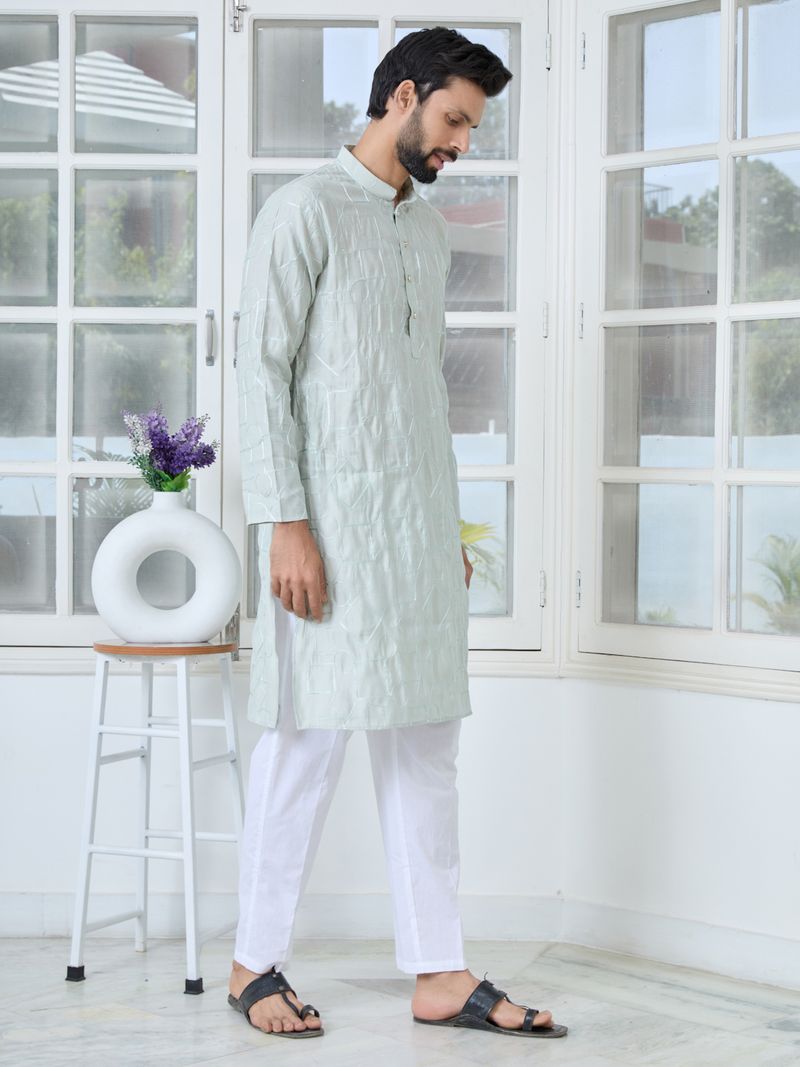Grey Geometric Embroidered Thread Work Mandarin Collar Straight Kurta